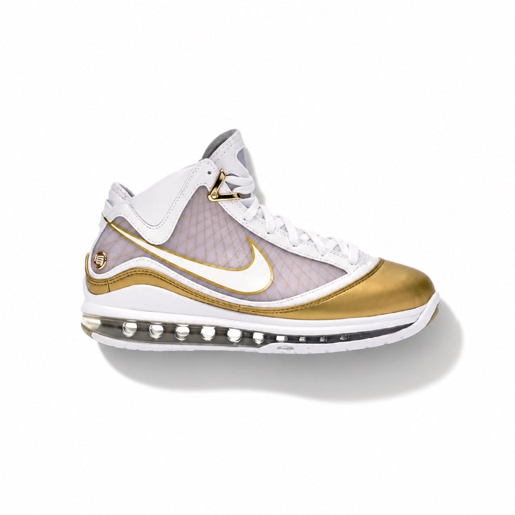 Nike LeBron 7 China Moon (2020)