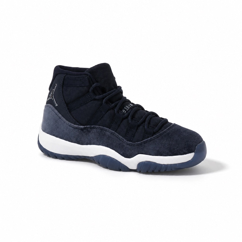 Jordan 11 Retro Midnight Navy (Women's)