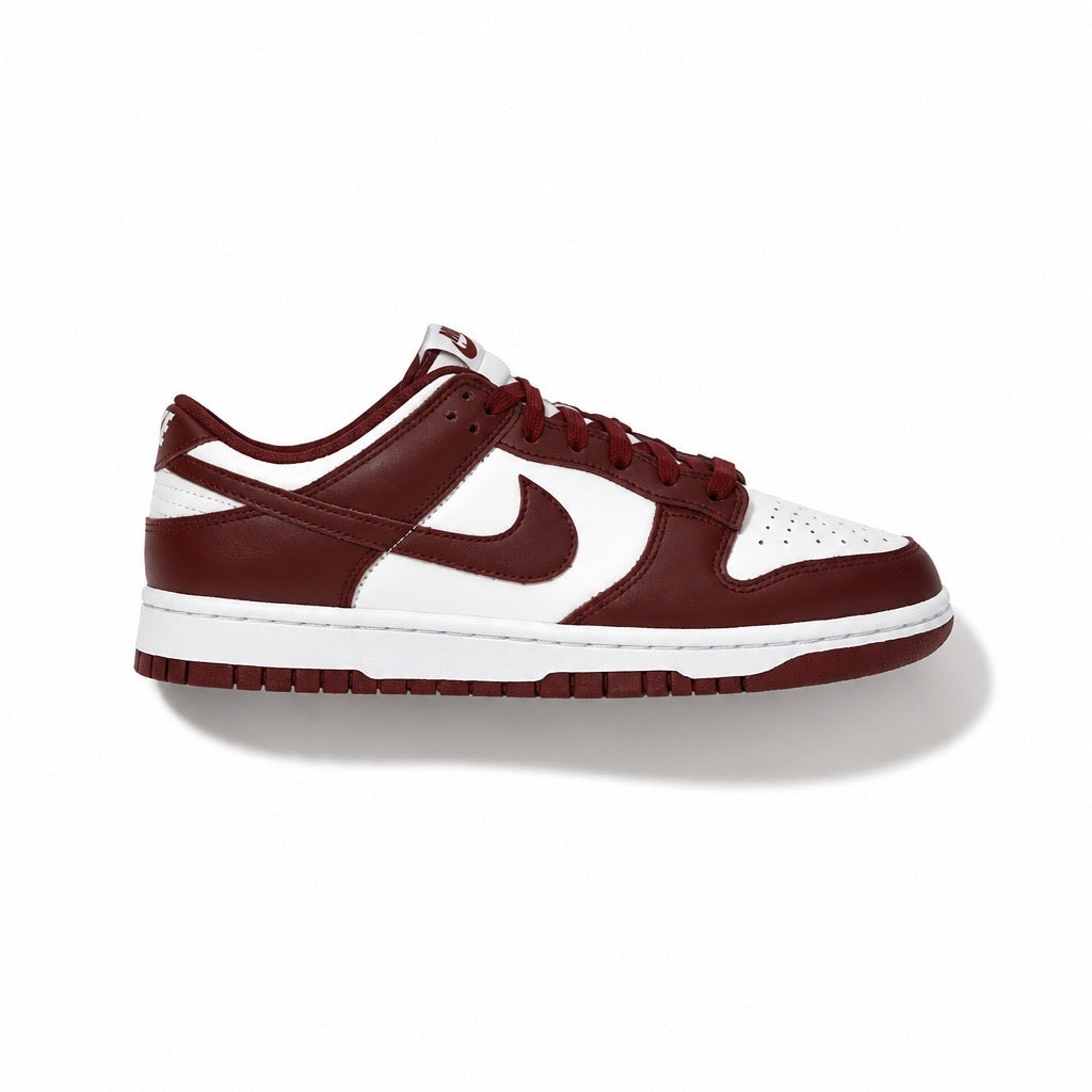 NIKE DUNK LOW TEAM RED