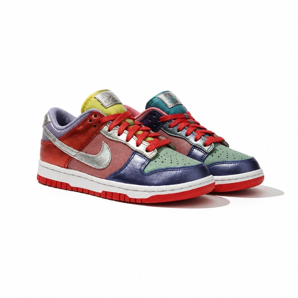 NIKE DUNK LOW SUNSET PULSE (WOMENS)