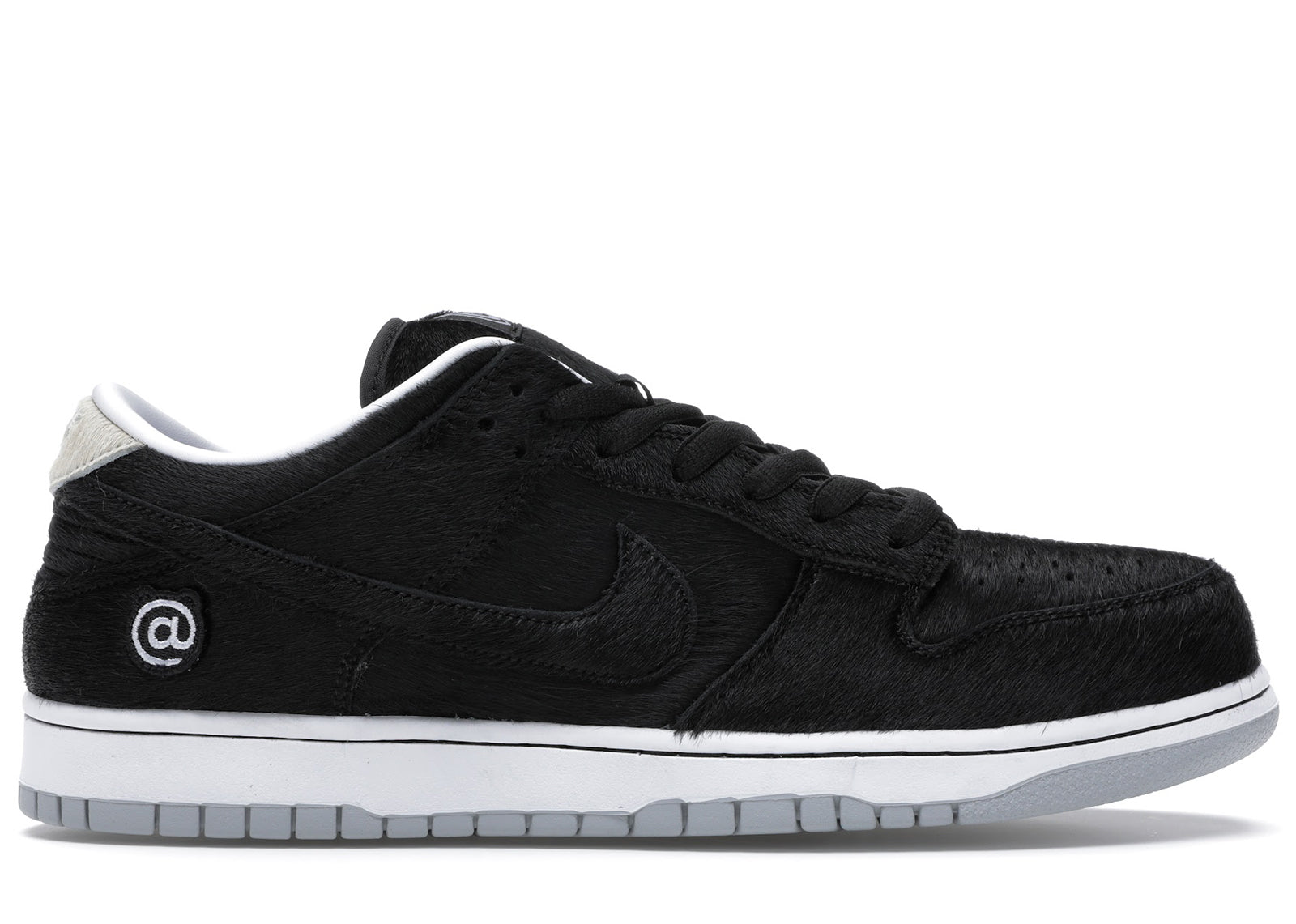 NIKE SB DUNK LOW MEDICOM TOY (2020)
