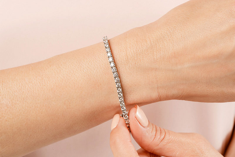 TENNIS BRACELET 2.5MM LAB DIAMOND 4 PRONG WHITE GOLD