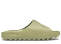 YEEZY SLIDE RESIN